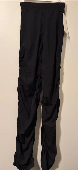 NEW Lululemon Dance Studio Slim-Fit HR Flared Pant Size XXS thumbnail 1