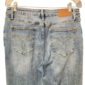 Judy Blue Los Angeles Distressed Boyfriend Fit Raw Hem Jeans Women's Size 15/32 thumbnail 6