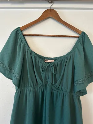 SO Emerald Green Off-Shoulder Tiered Mini Milkmaid Dress thumbnail 5
