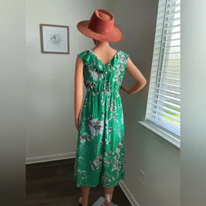 Maurices Floral Midi Dress Green Ruffle V-Neck Size M thumbnail 3