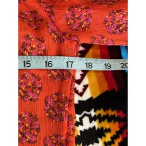 Old Navy Blouse Size‎ XS Orange/Purple Floral Tie/Smocked Neck 1/2 Puff Sl Sheer thumbnail 8