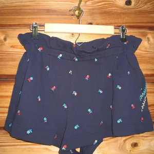 NWT Something Navy Blue Floral Embroidered High Waist Shorts thumbnail 6