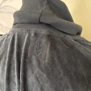 FREE‎ PEOPLE Movement Last Chance Charcoal Oversized Velour Pullover Size Small thumbnail 4