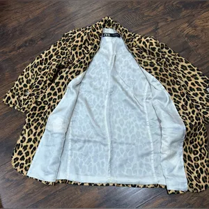 Women’s‎ Zara leopard print blazer small thumbnail 2
