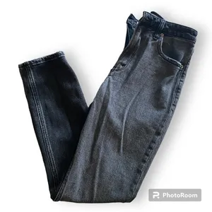 Skinny Jeans thumbnail 1