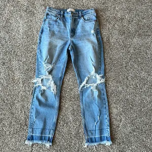 Abercrombie High Rise Mom Jean thumbnail 2
