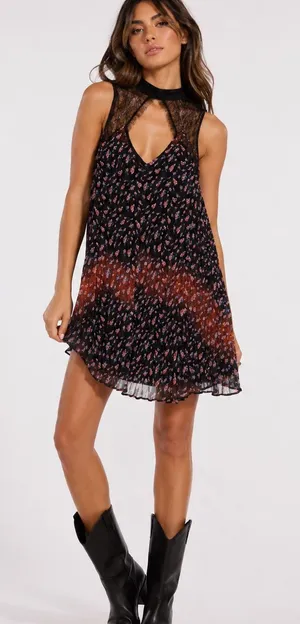 BCBGeneration Floral Pleated‎ Mini Dress Lace Keyhole Back Boho Size Small thumbnail 1
