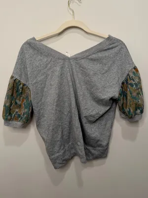 Daily Practice Anthropologie Gray Printed Puff Sleeve Sweatshirt Top Size Small thumbnail 5