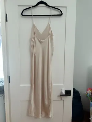NWT Banana Republic Ivory White Satin Slip Maxi Dress Size 0 thumbnail 6