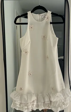 CeCe Bridal Dress thumbnail 1