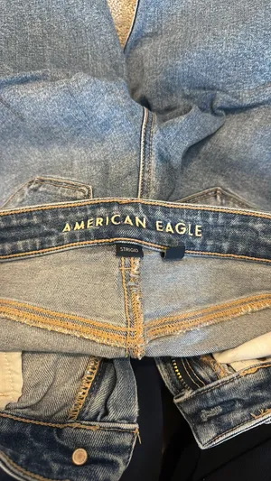 American Eagle Jeans thumbnail 3