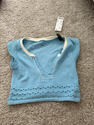 Urban Outfitters Go For Gold Top thumbnail 2