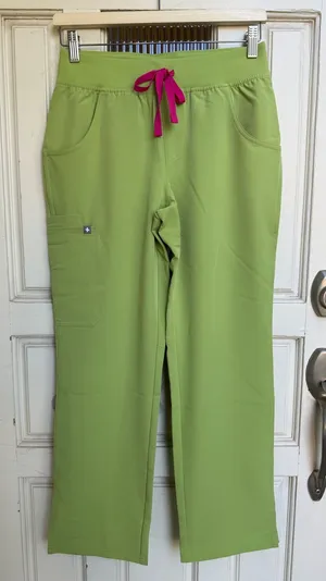 FIGS Kade Cargo Scrub Pants Matcha Green Pink Drawstring Size XS Petite 1000219P thumbnail 1