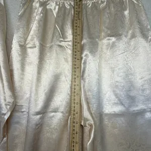 Victorias‎ Secret Pajama Set & Robe Womens Medium Ivory Satin Jacquard Floral M thumbnail 9