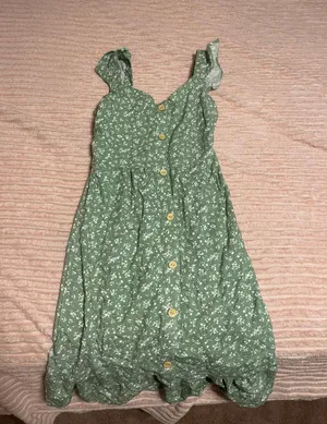 Dress thumbnail 1
