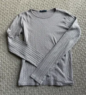 Brandy Melville Top thumbnail 1