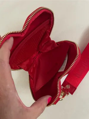 Lululemon NWT Heart Wristlet in Oxford Red with Gold Hardware thumbnail 11
