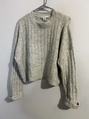 Sincerely Jules Women's‎ Crop Knit Sweater Gray Size M thumbnail 1