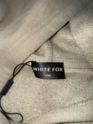 White Fox Sweatshirt  thumbnail 2