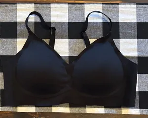 Seamless Black Bra xl thumbnail 1