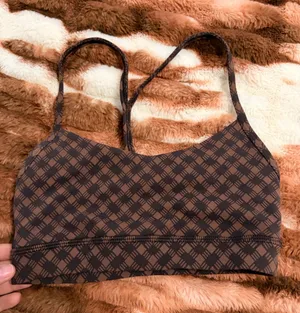 Lululemon bra thumbnail 1