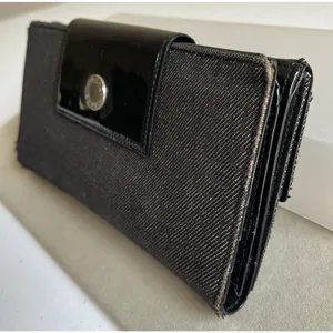 Authentic Bvlgari 7x4 Logomania Monogram Denim Patent Leather Long Wallet Italy thumbnail 3