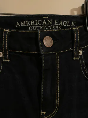 American Eagle NEW Women’s Straight Dark Wash Denim Jeans thumbnail 4