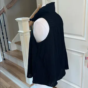 Black Cotton Sleeveless Flowy Button Up Blouse New thumbnail 9