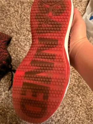 Women’s size 6 Nike Black and Red Low-Top Basketball Sneakers thumbnail 4