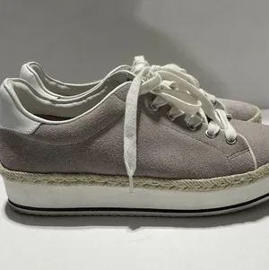 Steve Madden Rule Platform Suede Taupe Sneakers Size 9.5 thumbnail 4