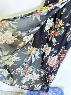 Iris Floral Print V Neck Side Slit Strappy Midi/Maxi Dress Size Large thumbnail 4