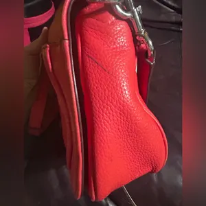 Coral Marc Jacobs Empire City crossbody bag Red Empire City grained leather thumbnail 11