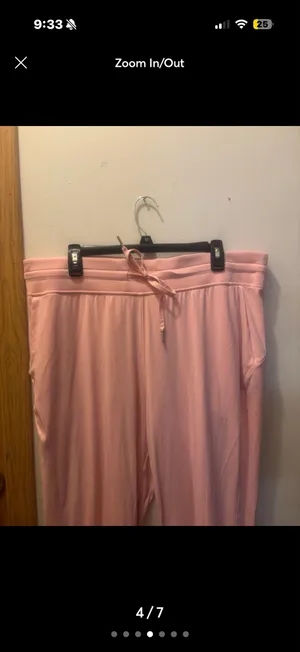 (16) lululemon joggers thumbnail 5