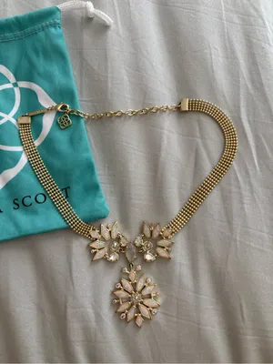 Kendra Scott Isabella Floral Snowflake Choker Necklace thumbnail 3