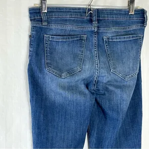 Gap True Skinny Distressed Jeans Size 0 / 25R Medium Wash EUC thumbnail 5