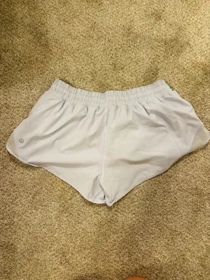 Lululemon Lavendar 2.5" Hotty Hot Shorts thumbnail 2