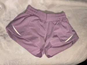 Lululemon Shorts Hotty Hot 2.5" thumbnail 2