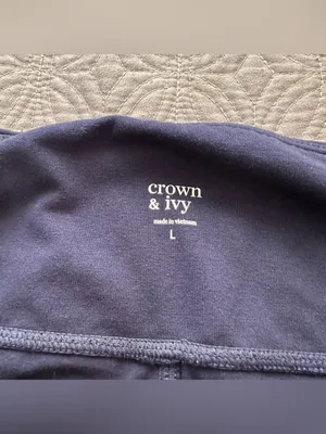 Women’s crown & ivy Navy Blue Leggings thumbnail 2