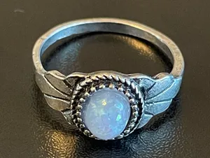 Simulated opal silver plated women ring size 9 thumbnail 1