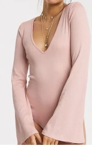 Free People Intimately $48 NWT Charli Pink Ribbed Bell Sleeve V-Neck Bodysuit L thumbnail 1