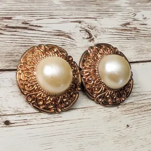 Vintage Clip On Earrings - Light Copper Tone Halo with Faux Pearl Large thumbnail 5