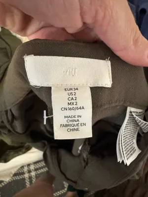 H&M olive green trousers thumbnail 3