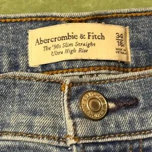 Abercrombie & Fitch ’90s Slim Straight jeans Size 34/18R thumbnail 2