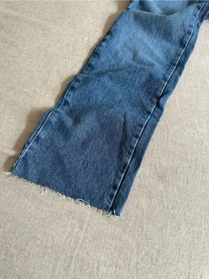 NWT Zara Straight Fit High Rise Jeans Denim size US4 thumbnail 3