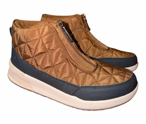 Lands' End Quilted Tan and Black Zip-Front Women's Winter Rain Boots thumbnail 1
