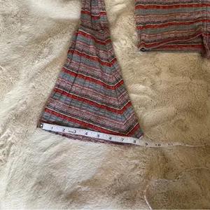 Forever21 bell sleeve 70s style crop top thumbnail 9