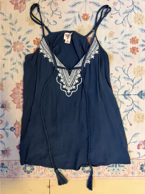 Mossimo Supply Co Top thumbnail 1