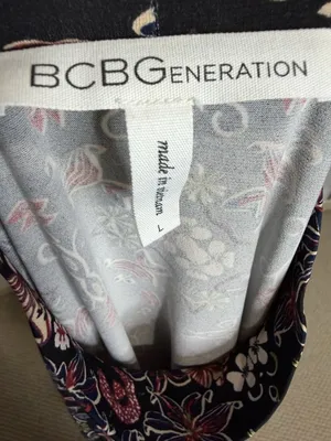 BCBGeneration Womens Size L Floral Short Sleeve A-Line Dress Mock Neck thumbnail 9