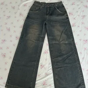 Acubi vintage wash look wide leg high waisted jeans READ DESCRIPTION thumbnail 2