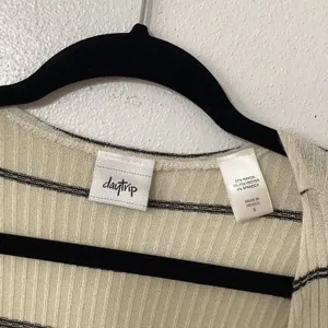 Daytrip Minimalist Chic Cozycore Slouchy‎ Striped Cream Long Open Cardigan Small thumbnail 5